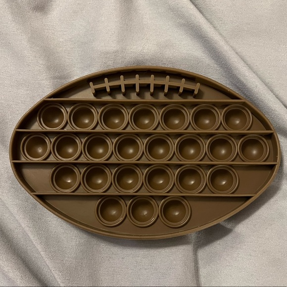 Set of Six Football Pop-its NWOT - Picture 2 of 3